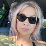 Profile Picture of Susan Magee (@susiecolour) on Instagram