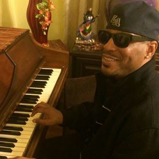 Profile Picture of Reggie Fields (@reggie.fields.14) on Facebook