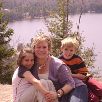 Profile Picture of Lisa Marie Kernan (@3kernan) on Twitter