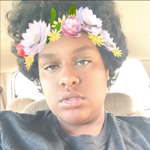 Hassani Williams - Poshmark Profile Picture of Hassani Williams (@hassaniwill) on Poshmark