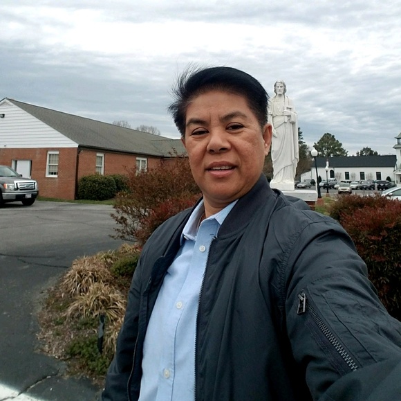 Josephine Corpuz - Poshmark Profile Picture of Josephine Corpuz (@jocorpuz1966) on Poshmark