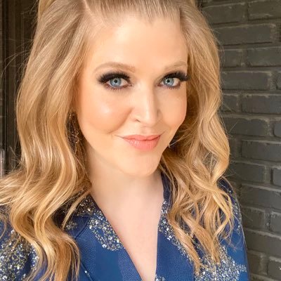 Profile Picture of Meredith Shaw (@meredithshaw) on Twitter