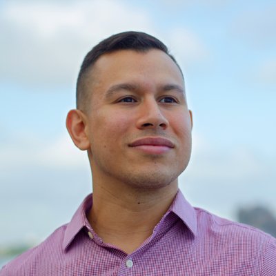 Profile Picture of Daniel Olavarría, LCSW (@Dan_Olavarria) on Twitter