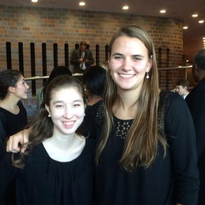 Profile Picture of Julia Springer (@springroll1290) on Twitter