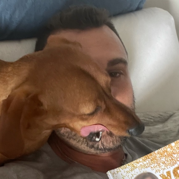 Profile Picture of Alex Terranova (@at007962) on Poshmark