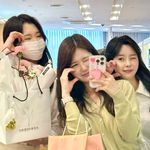 Profile Picture of 차홍룸 삼성점 송하예슬 중단발펌 단발펌 (@say_yes_eul) on Instagram