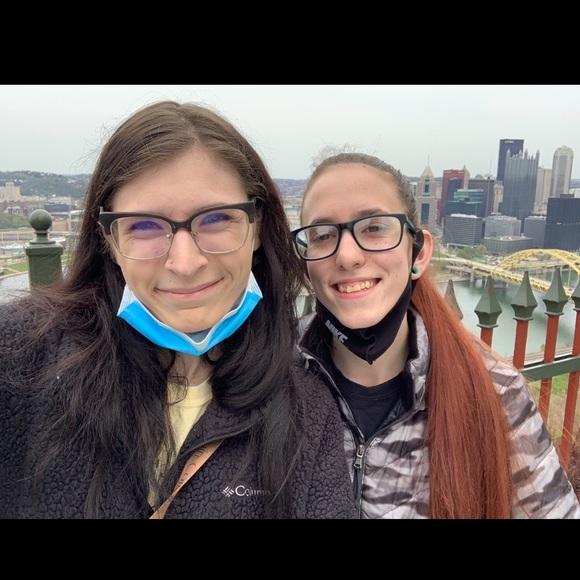 Profile Picture of Francesca Capodanno (@f_capodanno) on Poshmark