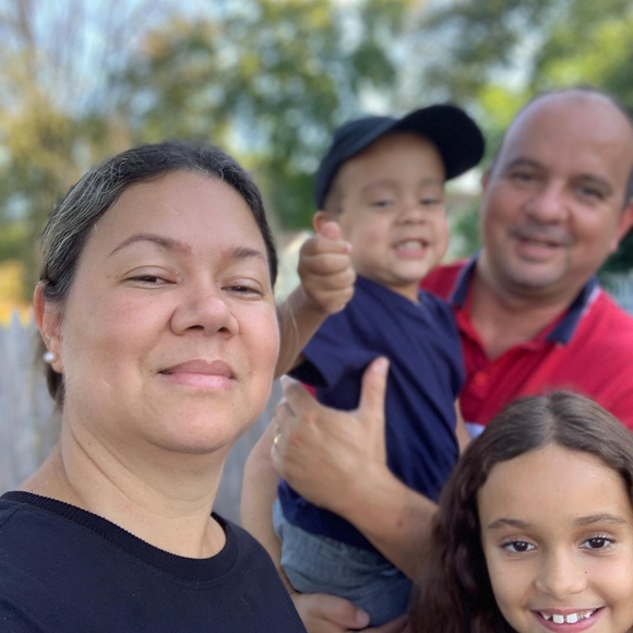 Profile Picture of Simone Marques (@simoneroliveira) on Poshmark