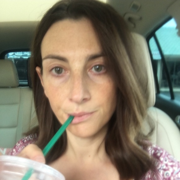 Profile Picture of Kate Chaney (@kittymiss) on Poshmark