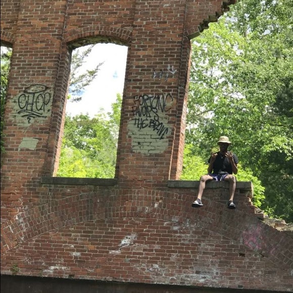 Profile Picture of Jeremy Pemberton (@flyhigh_jay) on Poshmark