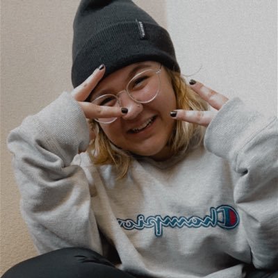 Profile Picture of Savannah Roach (@Savanna16679473) on Twitter