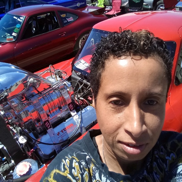 Profile Picture of Theresa Blancato (@sinoda69adonis) on Poshmark