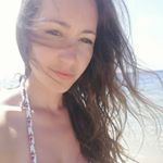 Profile Picture of Jen (@jeneade) on Instagram