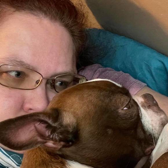 Profile Picture of Stacey Stuckey (@bugg1322) on Poshmark