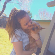 Profile Picture of Alexa Karastamatis (@alexakaras03) on Youtube