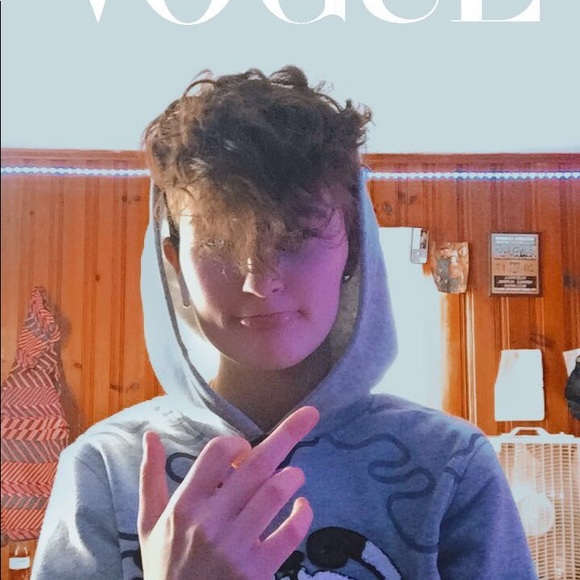 Profile Picture of Hailey Hancock (@hhancock241) on Poshmark