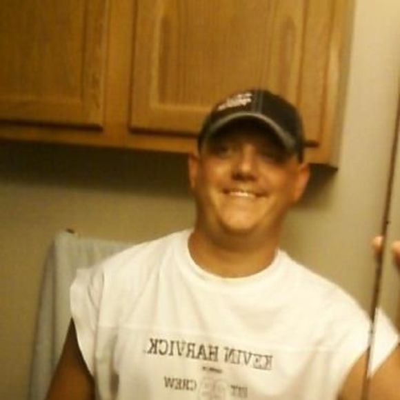 Profile Picture of Mike Remley (@mike_remley) on Poshmark