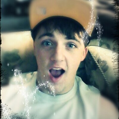 Profile Picture of Derek Puckett (@puckakatharager) on Twitter