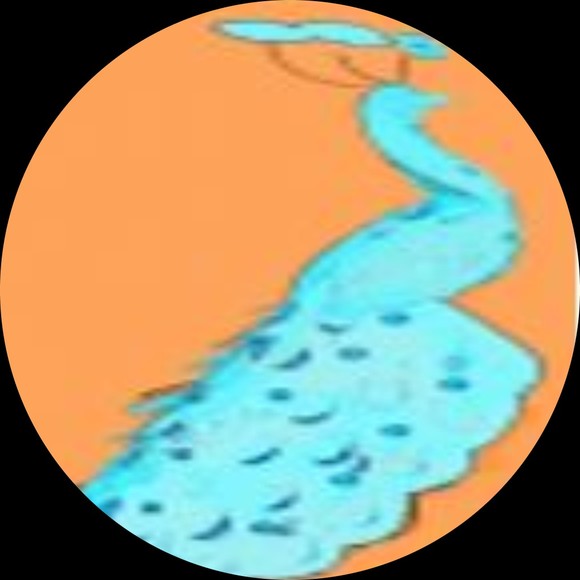 Profile Picture of Audrey Poynton (@audreypoynton) on Poshmark