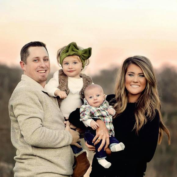 Profile Picture of Jennifer Owenby (@yjennifer56) on Poshmark