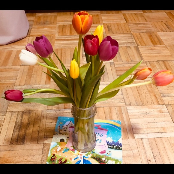 Profile Picture of Kim Lui (@kimlu1512) on Poshmark