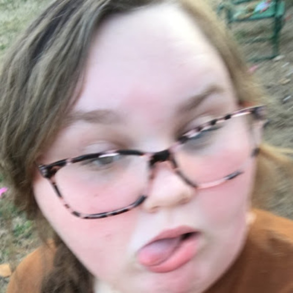 Ruby Stafford - Poshmark Profile Picture of Ruby Stafford (@rubystafford949) on Poshmark