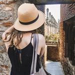Profile Picture of Katherine (@postcardstoafriend) on Instagram
