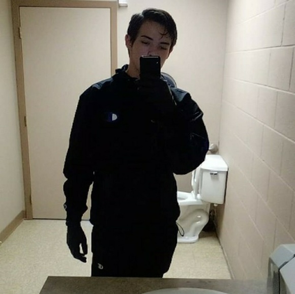 Profile Picture of Michael Deschamps (@mogui) on Poshmark