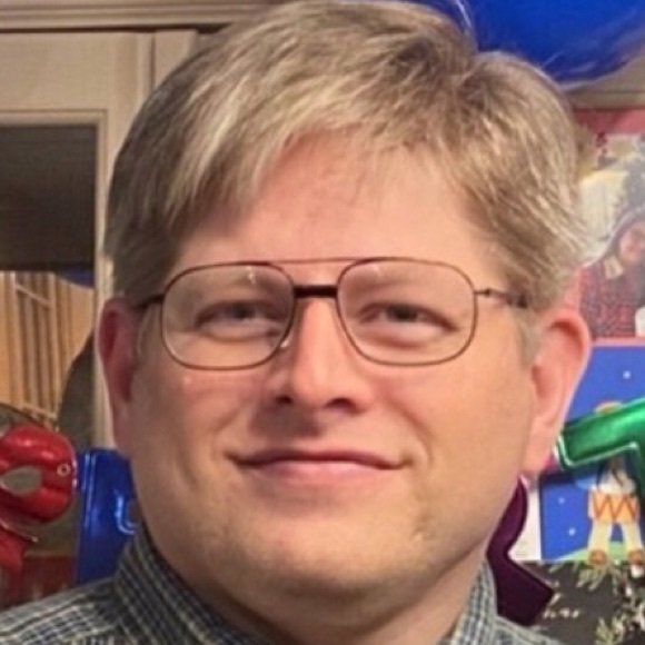 Profile Picture of Mark Babuschak (@mfb6685) on Poshmark