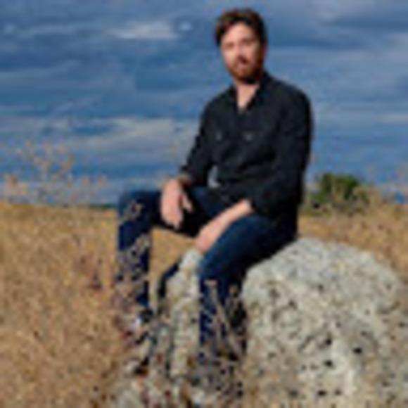 Profile Picture of Kevin Mcguire (@mcguire9000) on Poshmark