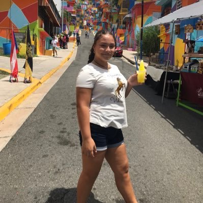 Profile Picture of Clarissa Rosado Acosta (@ClarissaRosado5) on Twitter