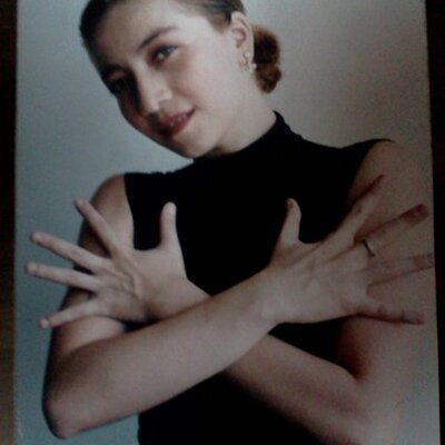 Profile Picture of Fernanda Quintero (@danzabazhar) on Twitter