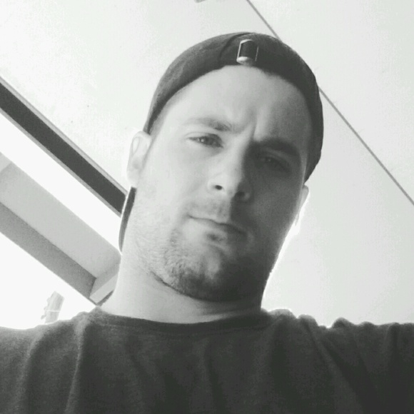 Profile Picture of Joseph Harrison (@harrison_joseph) on Poshmark
