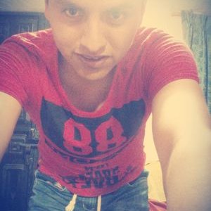 Profile Picture of Jefferson Rolan (@rolan96jeff) on Twitter