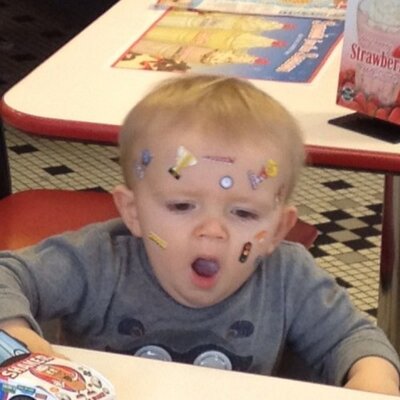 Profile Picture of Erik Yaeger (@ithinkimbob) on Twitter