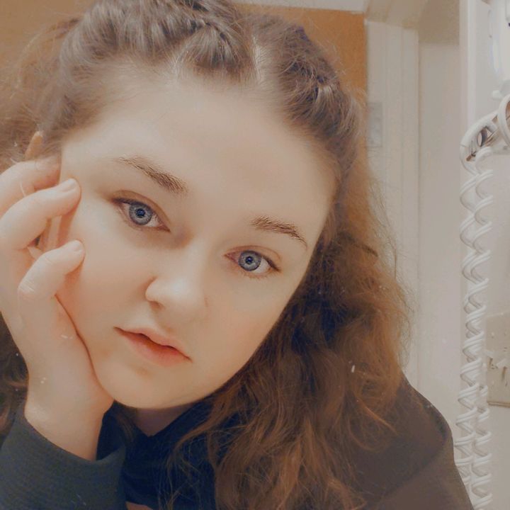 Profile Picture of Kelly Gibbons (@@sleepylilfoxkit) on Tiktok