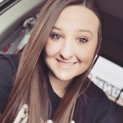 Profile Picture of Abigail Hebert (@abbyhebert11) on Twitter