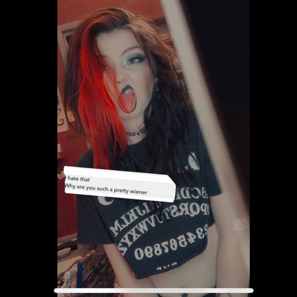 Alexis Cullen - Poshmark Profile Picture of Alexis Cullen (@cpgurl96) on Poshmark