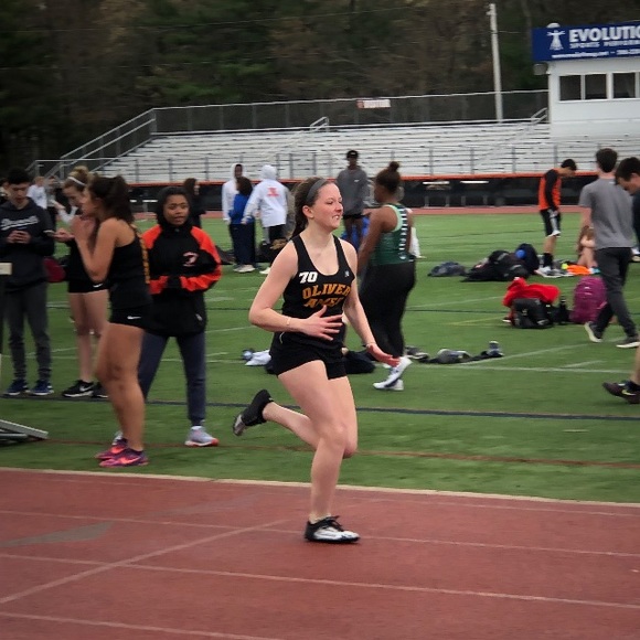 Profile Picture of Mitzi Crowe (@mitzicrowe) on Poshmark