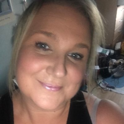 Profile Picture of Hazel Brown (@sparkyhaze) on Twitter