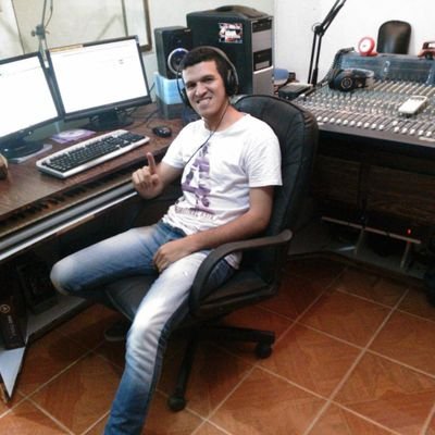 Profile Picture of Gregorio Jose Esquea (@esquea18) on Twitter