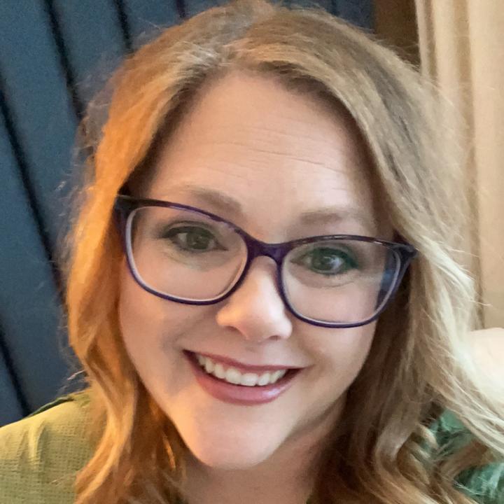 Profile Picture of Lynette Phipps (@lynettephipps) on Tiktok