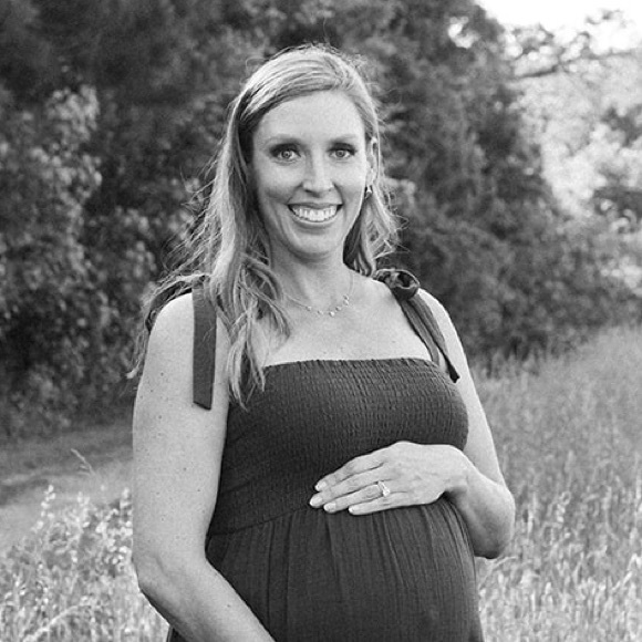 Profile Picture of Katelyn Adkins (@kadkins2019) on Poshmark