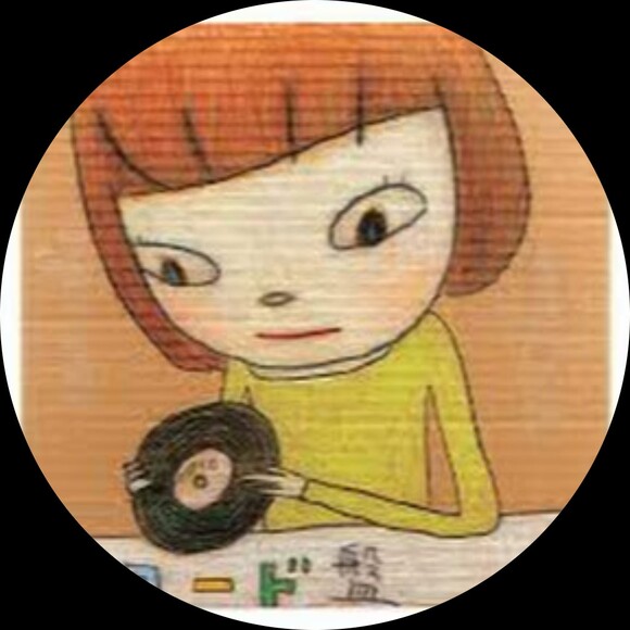 Profile Picture of Shigeri Kamimura (@shigeri25) on Poshmark