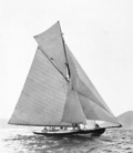 Profile Picture of Sloop - Wikipediaon Wikipedia