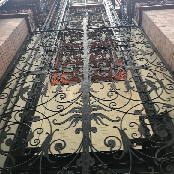 Profile Picture of Mark Reyes (@mark_reyes79) on Poshmark