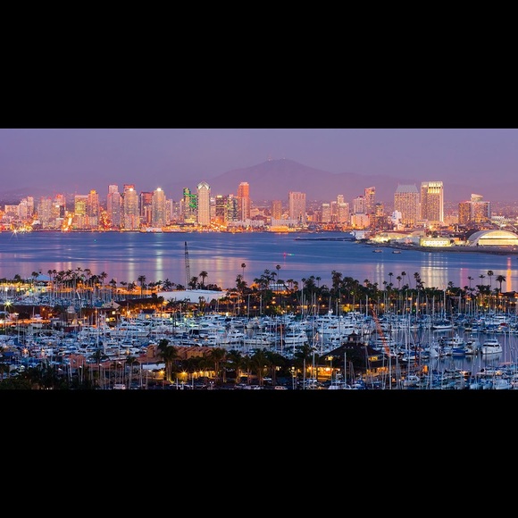 Profile Picture of Stefanie Carbone (@srcarbo) on Poshmark