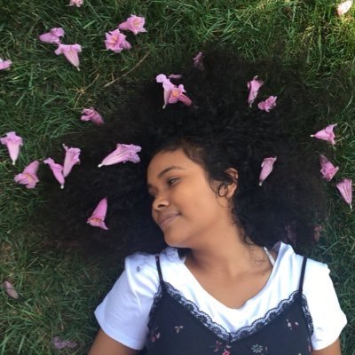 Profile Picture of Diana Morales (@22moralesDiana) on Twitter