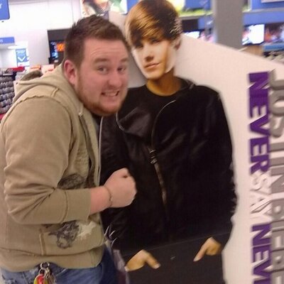 Profile Picture of Jacob Snowden (@jakeyandy535) on Twitter