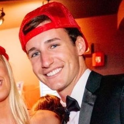 Profile Picture of clay_ross (@clay_ross) on Tiktok